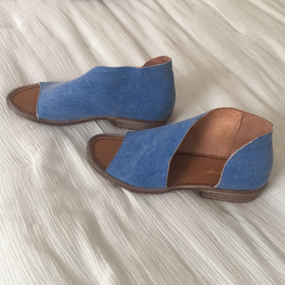 Free People shoes - Picture 2 of 7
